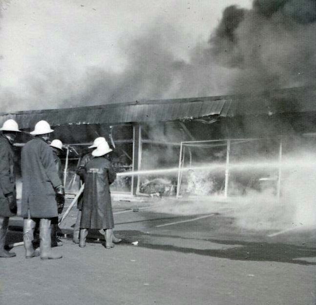 TOPPS Discount Department store fire in 1961